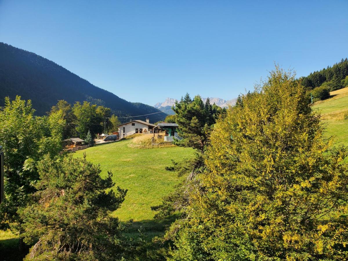 Appartement Col De L'Arzelier Chateau-Bernard 外观 照片